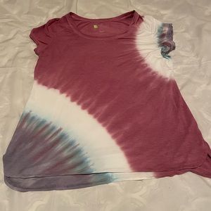 Women’s tie dyed t shirt size large